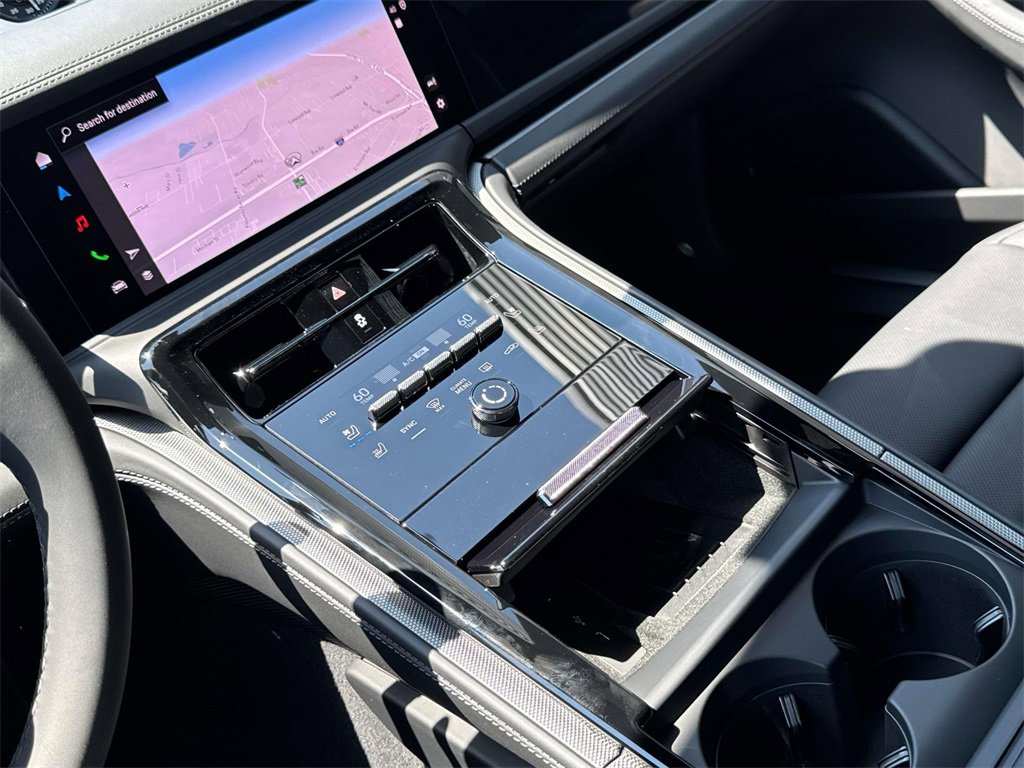 New 2025 Porsche Panamera 4 image 23