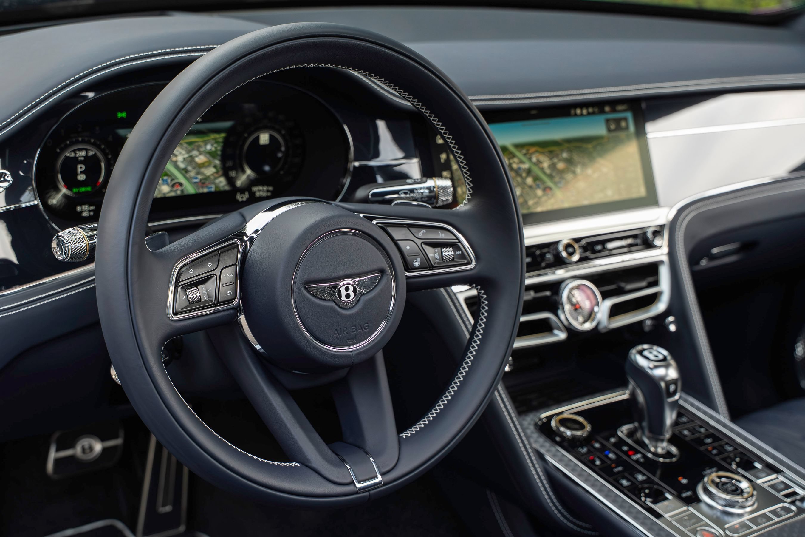 Certified 2026 Bentley Flying Spur Plug-In Hybrid AWD/4WD image 27