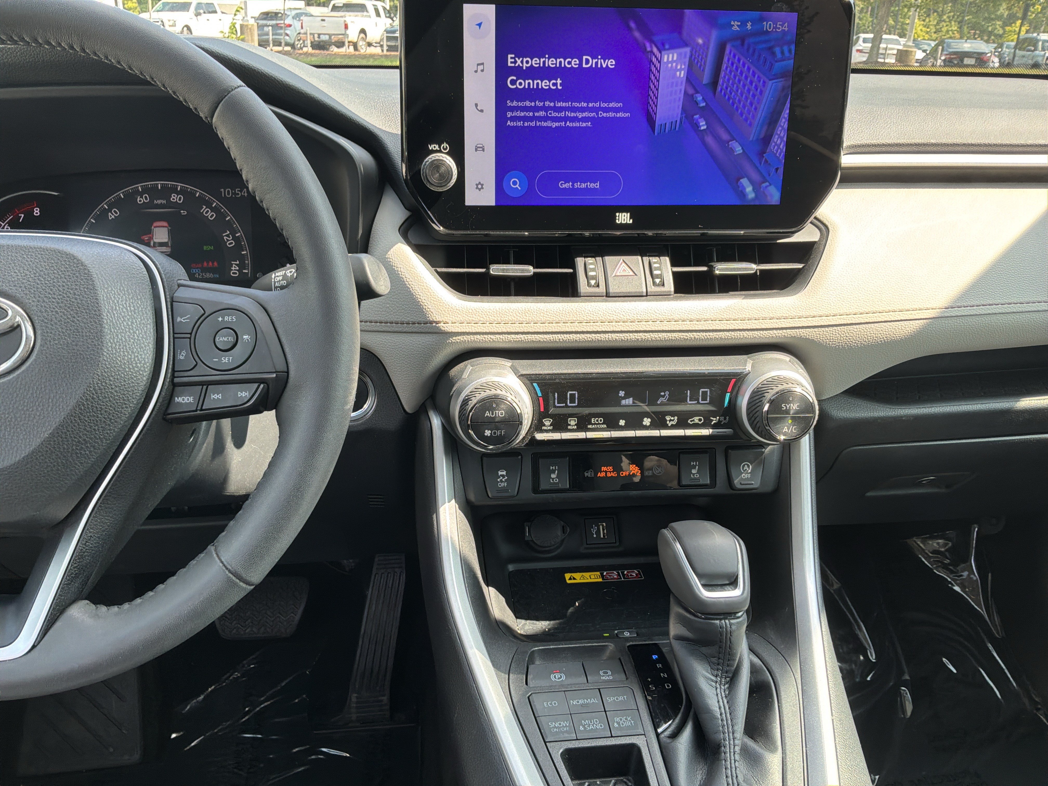 Used 2023 Toyota RAV4 XLE Premium AWD/4WD image 30