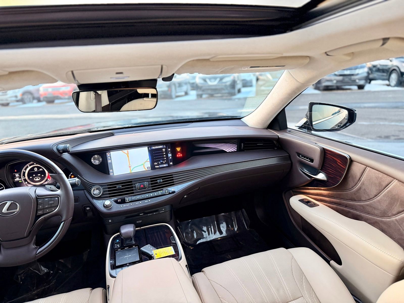 Used 2019 Lexus LS 500 w/ Luxury Package image 33