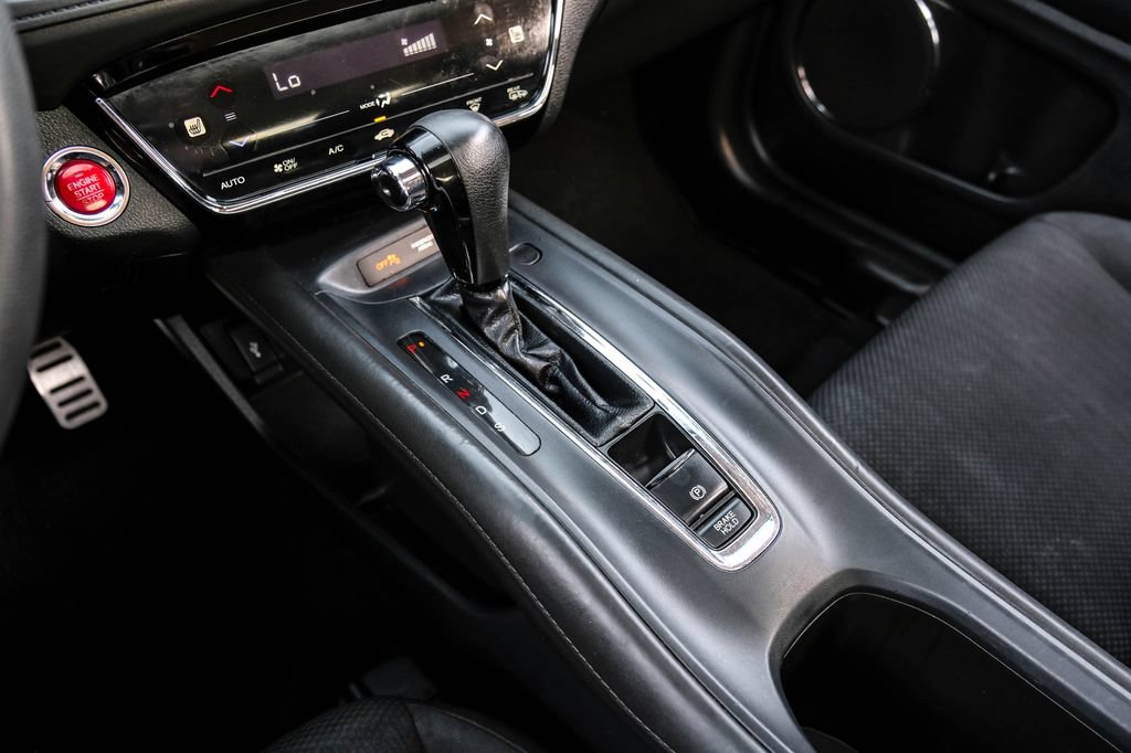 Used 2018 Honda HR-V EX image 26