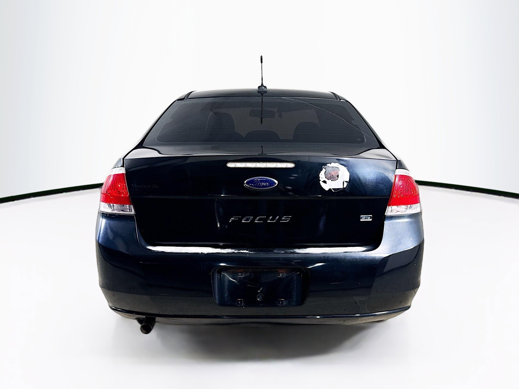 Used 2010 Ford Focus SE FWD image 28