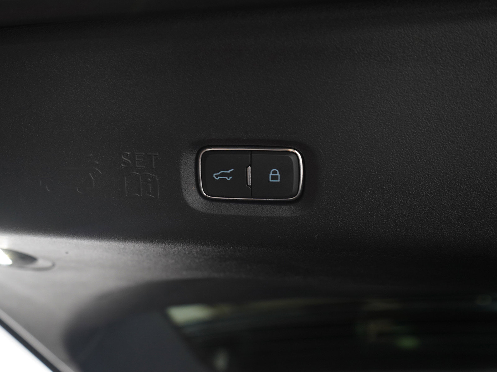 Used 2025 Ford Expedition Max Platinum w/ Stealth Appearance Package AWD/4WD image 12