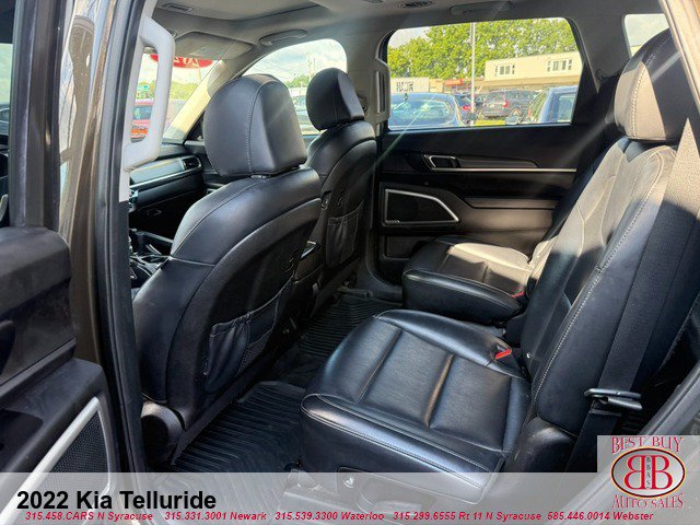 Used 2022 Kia Telluride S AWD/4WD image 11