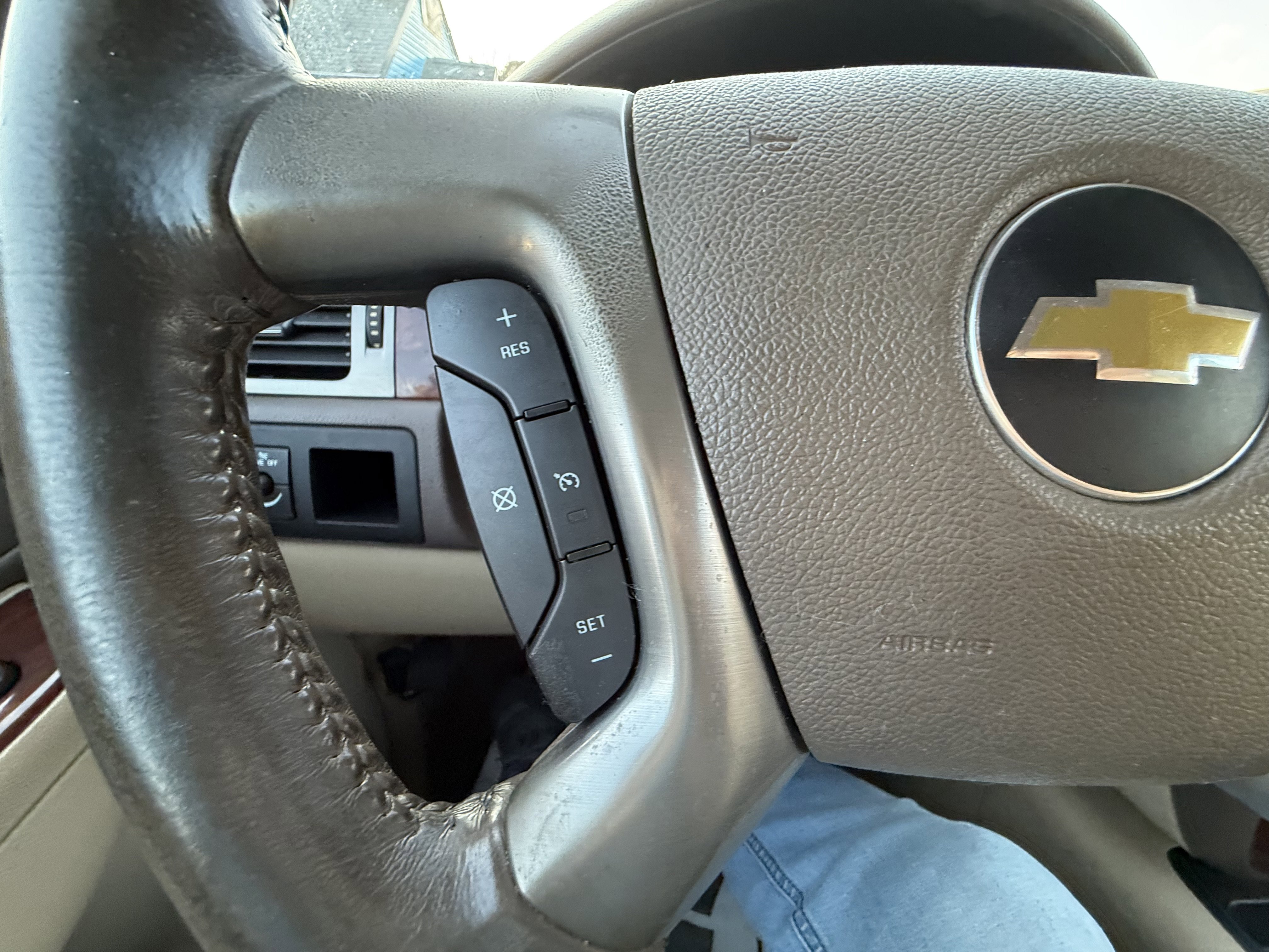 Used 2012 Chevrolet Tahoe LS image 21