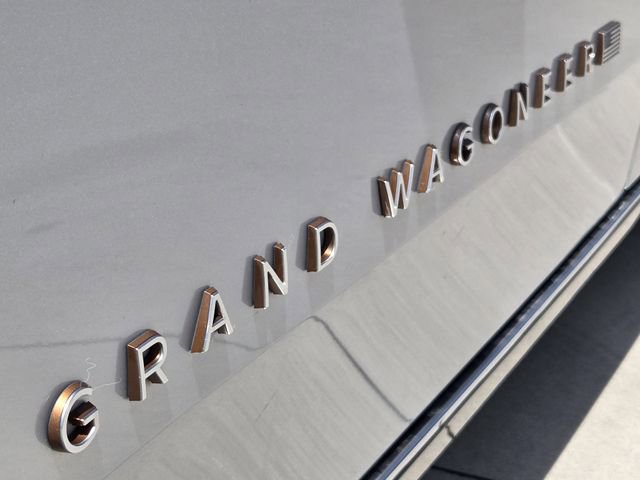 Used 2023 Jeep Grand Wagoneer Series III AWD/4WD image 10