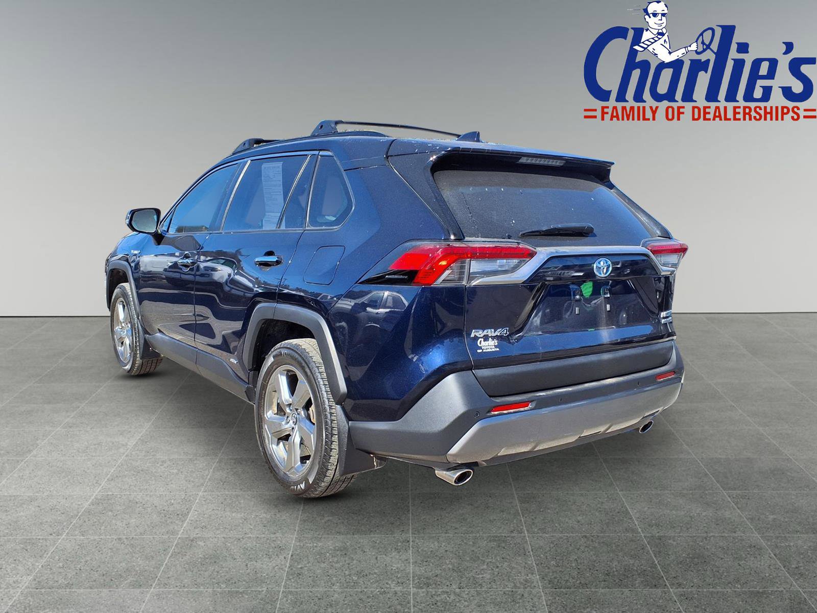 Used 2019 Toyota RAV4 Limited image 5