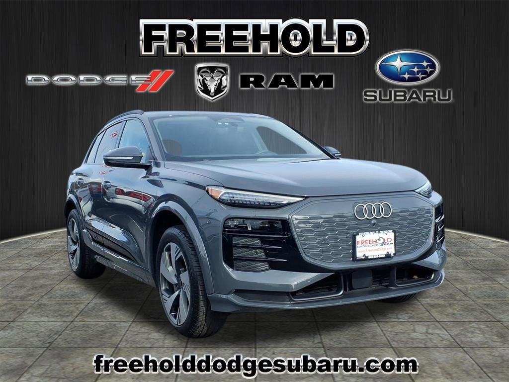 Used 2025 Audi Q6 e-tron Premium Plus w/ Premium Plus