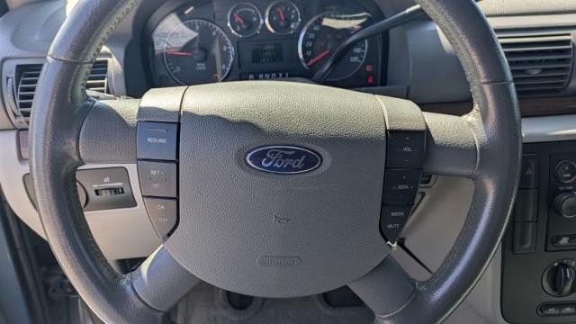 Used 2004 Ford Freestar SEL FWD image 8