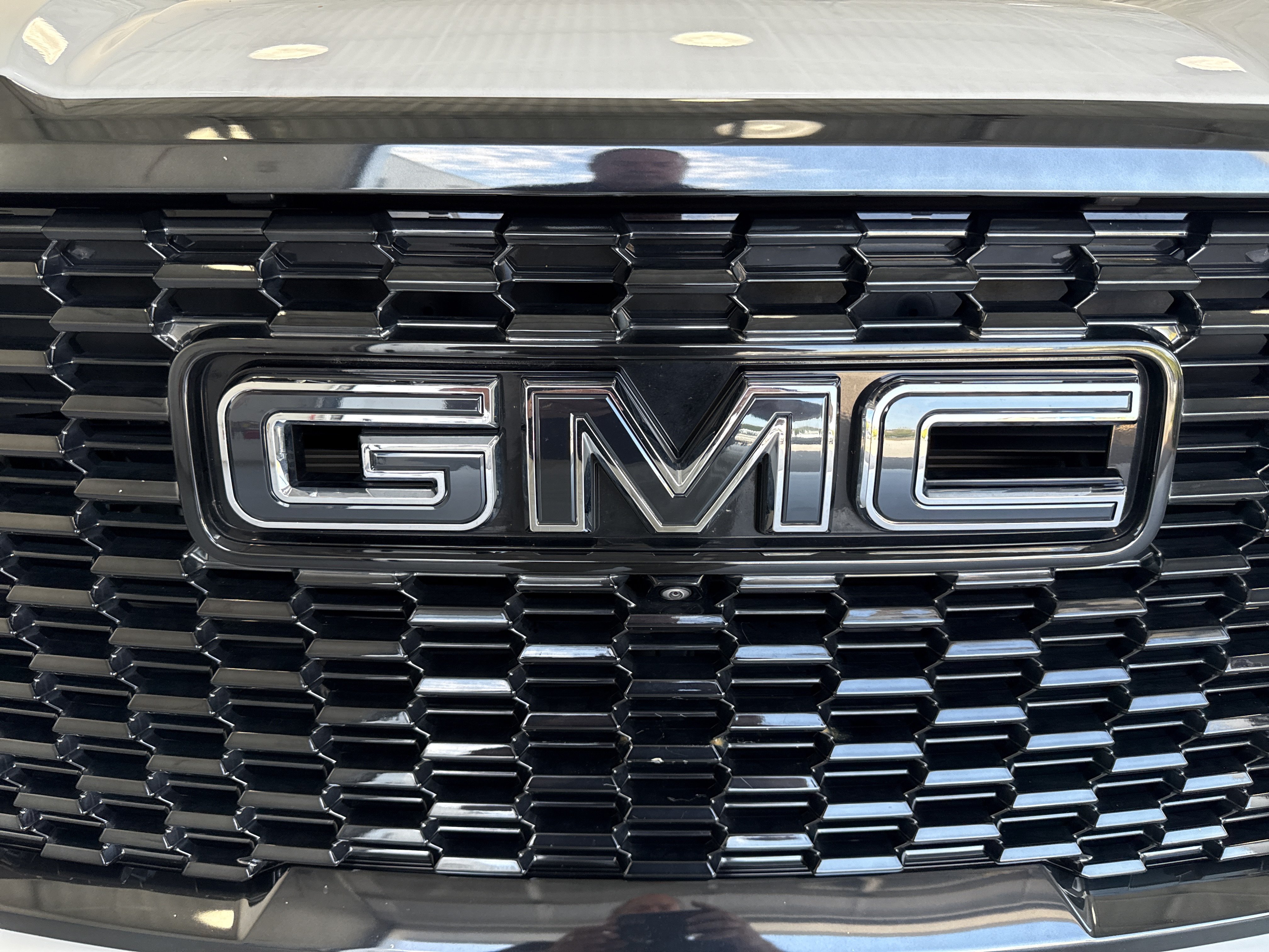 Used 2024 GMC Yukon Denali Ultimate AWD/4WD image 14