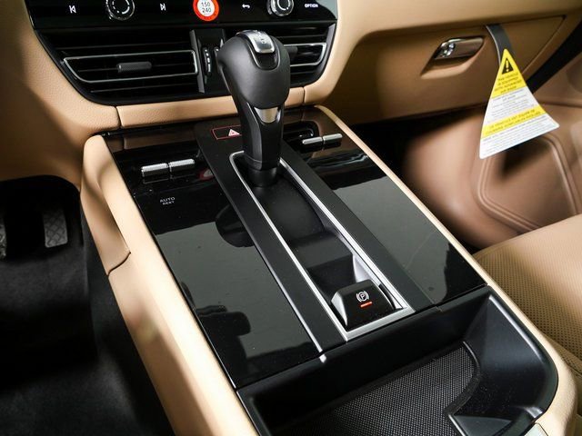 New 2026 Porsche Macan S image 19