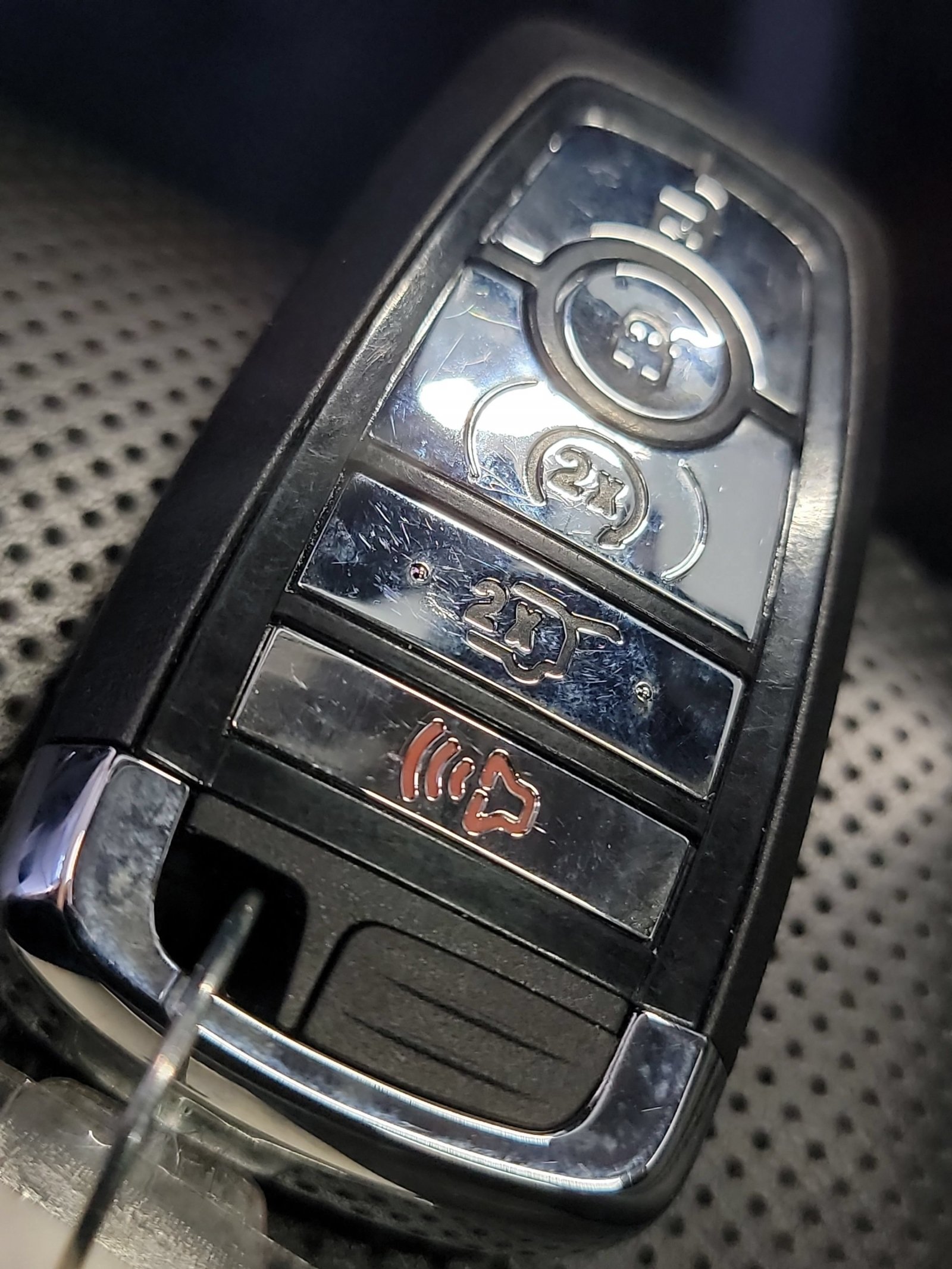 Used 2022 Lincoln Nautilus Reserve w/ Equipment Group 201A AWD/4WD image 32