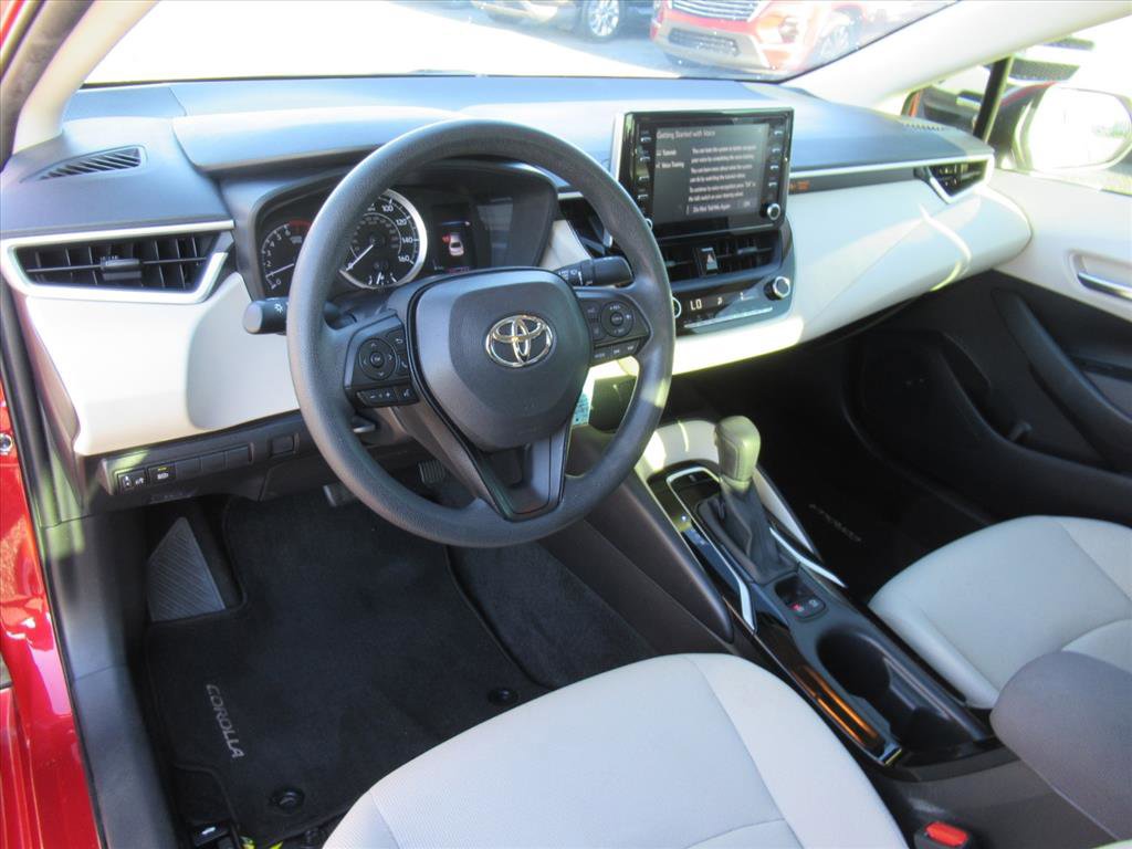 Used 2020 Toyota Corolla LE image 15
