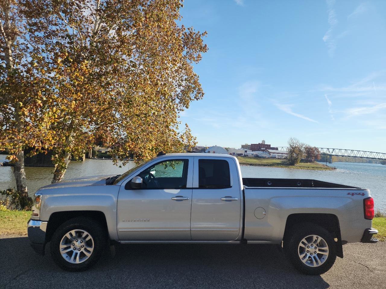Used 2016 Chevrolet Silverado 1500 LT w/ All Star Edition AWD/4WD image 2