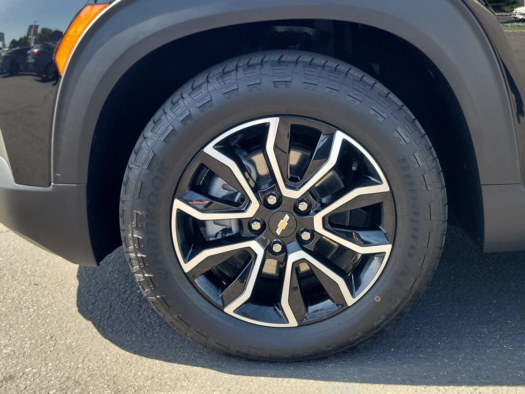 Used 2023 Chevrolet TrailBlazer ACTIV w/ Convenience Package FWD image 25