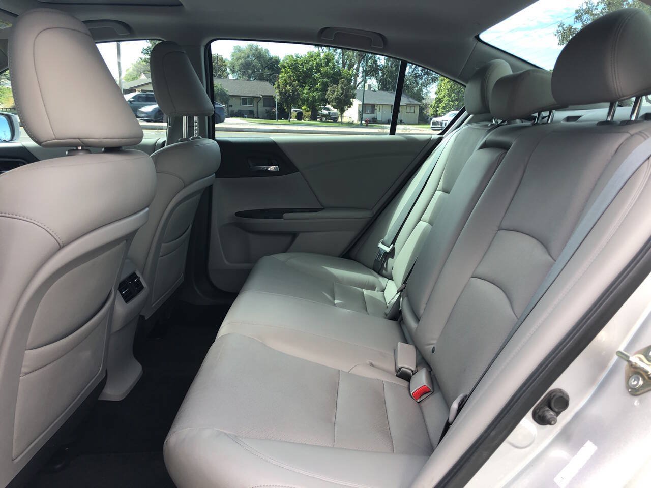 Used 2014 Honda Accord EX-L image 10