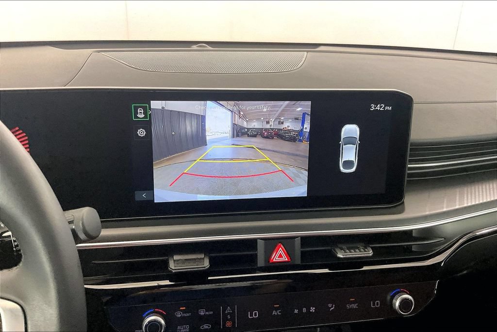 Used 2026 Kia K5 GT-Line w/ GT-Line Premium Package FWD image 29