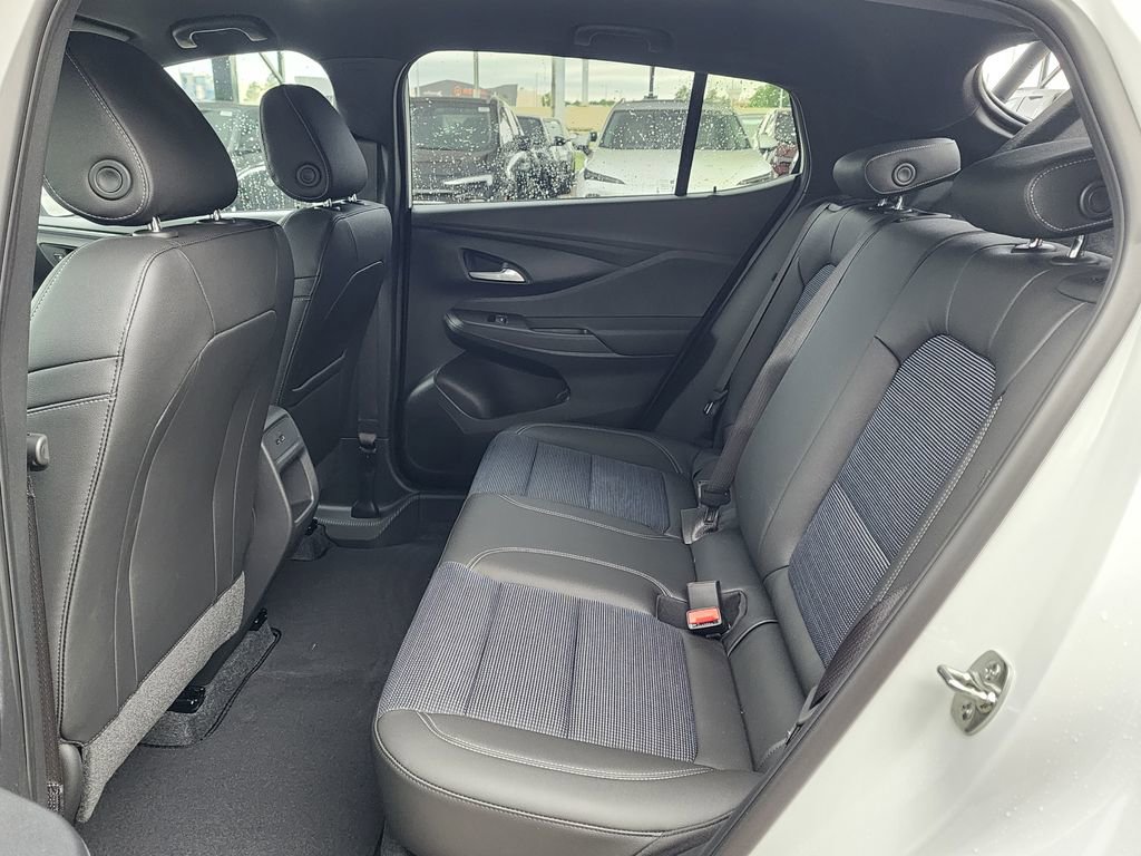 New 2026 Buick Envista Preferred FWD image 39