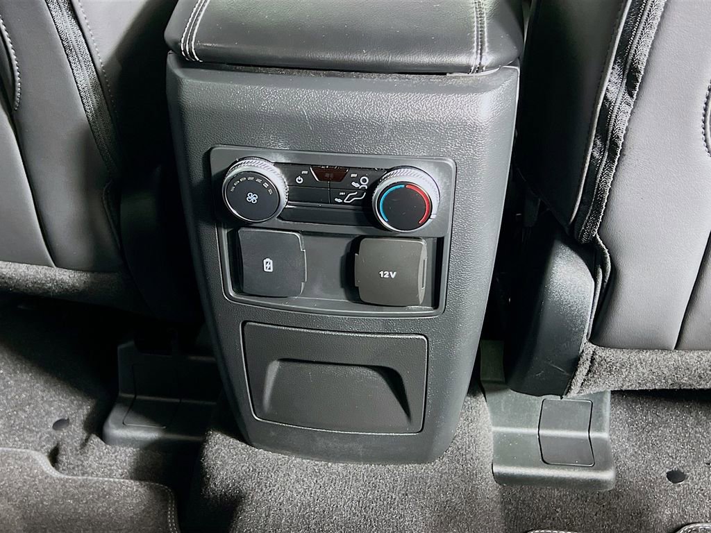 Used 2023 Ford Explorer XLT w/ Equipment Group 202A image 29