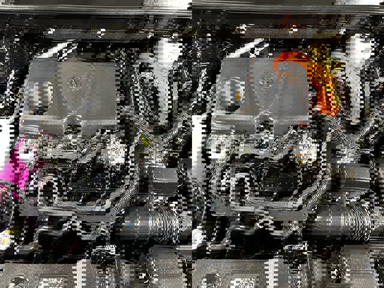 Used 2025 Toyota RAV4 LE image 10