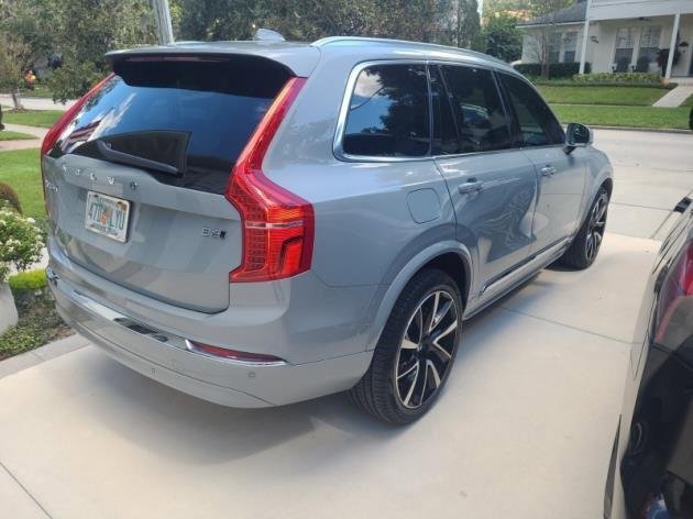 Used 2024 Volvo XC90 B6 Plus w/ Protection Package image 3