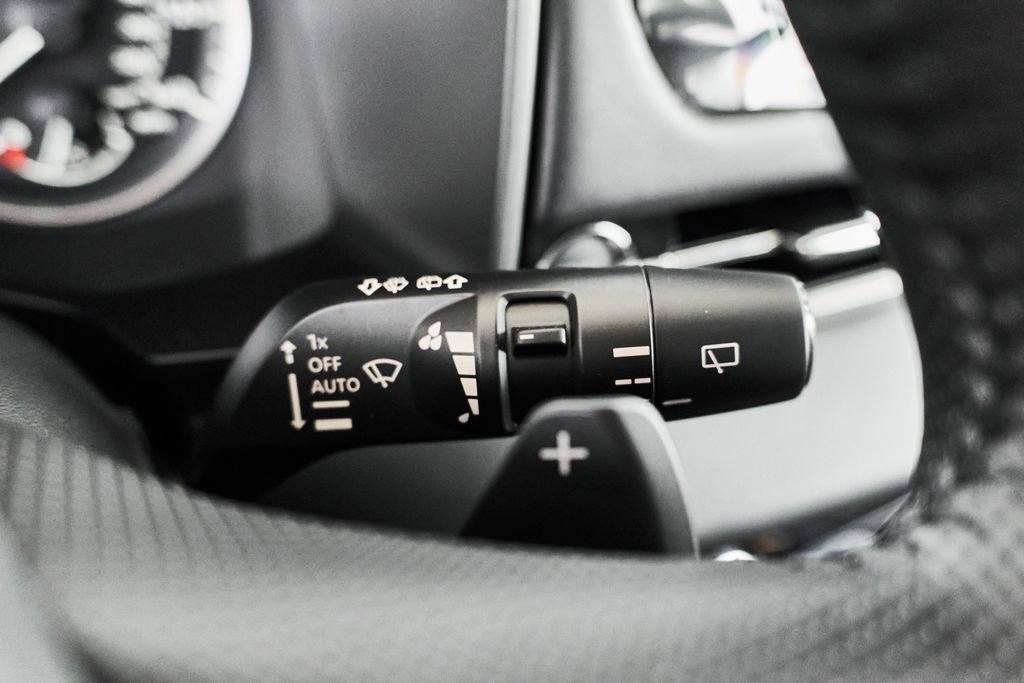 New 2026 Mitsubishi Outlander LE FWD image 22