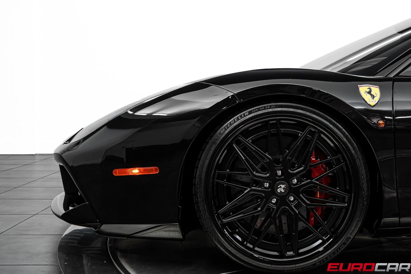 Used 2019 Ferrari 488 GTB RWD image 15