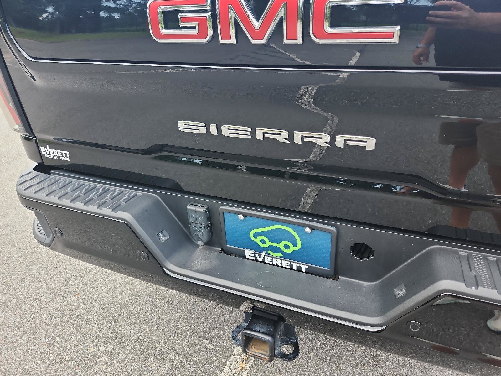 Certified 2025 GMC Sierra 2500 AT4 w/ AT4 Premium Plus Package AWD/4WD image 4