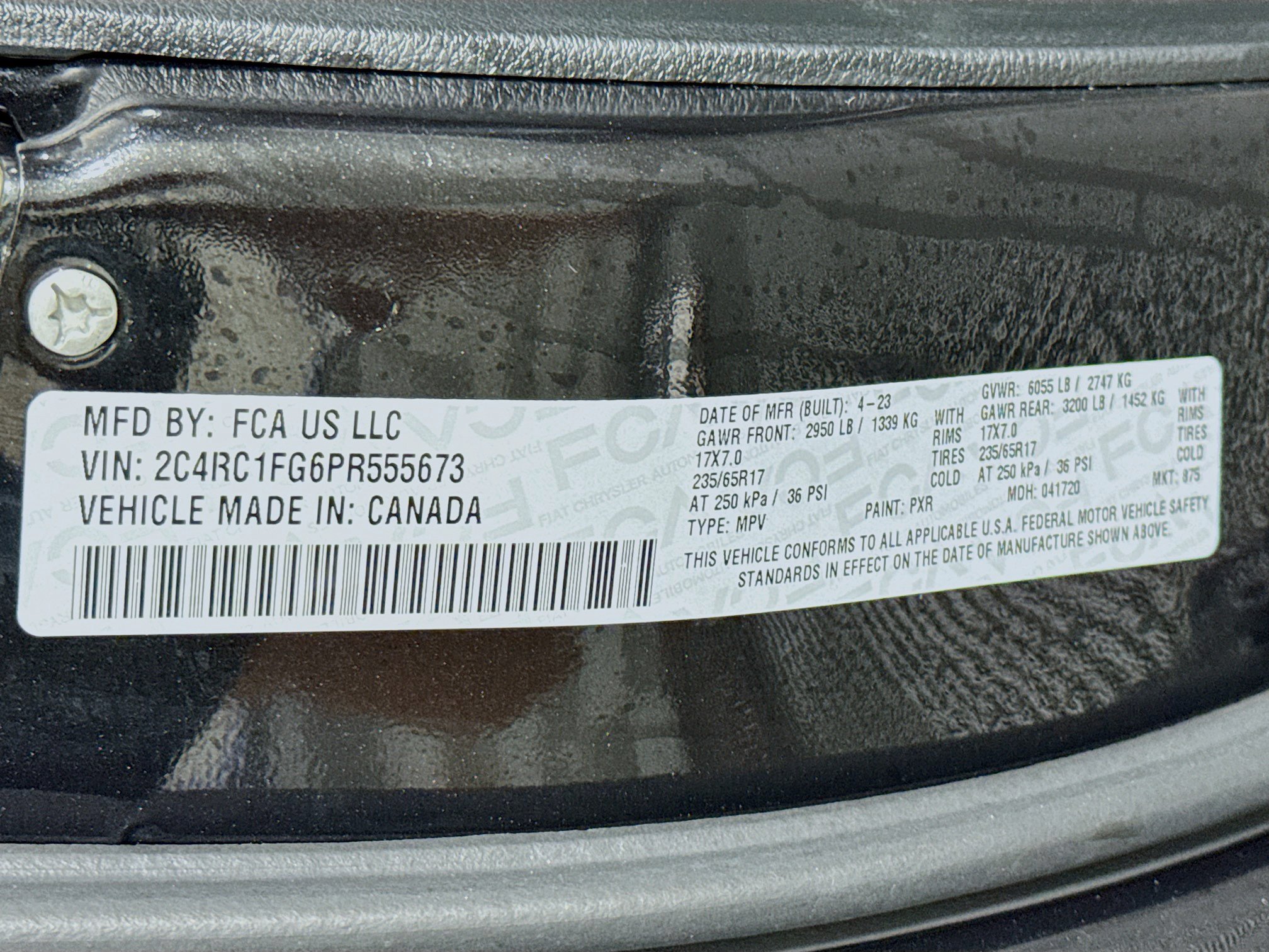 Used 2023 Chrysler Pacifica Touring FWD image 39