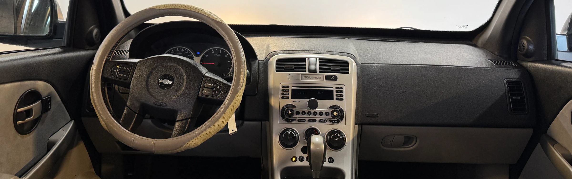 Used 2006 Chevrolet Equinox LT w/ LT Preferred Equipment Group AWD/4WD image 23