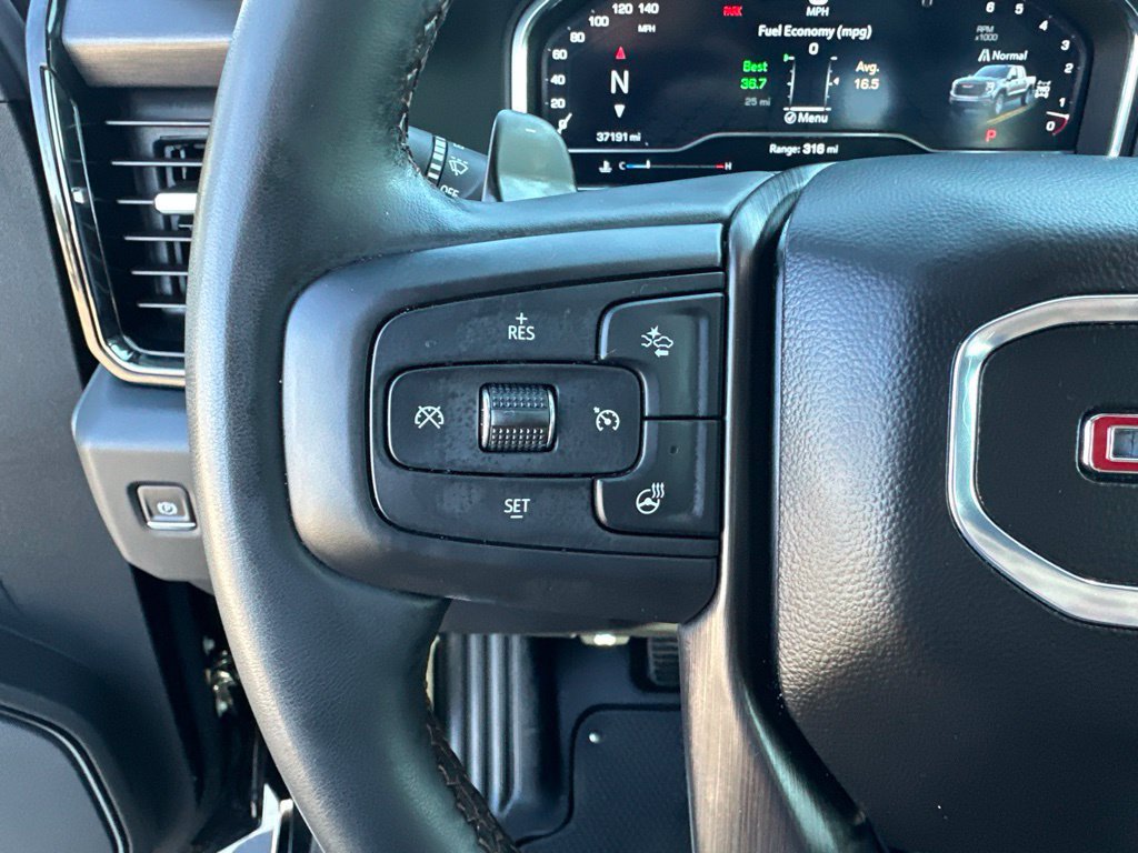 Used 2024 GMC Sierra 1500 AT4 w/ Technology Package AWD/4WD image 10