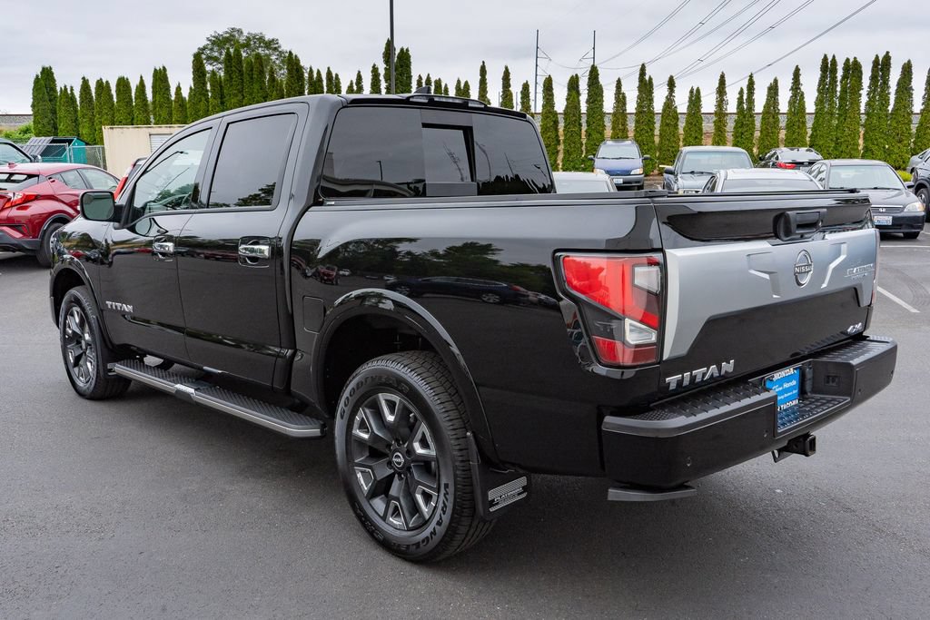 Used 2023 Nissan Titan Platinum Reserve w/ Moonroof Package AWD/4WD image 10