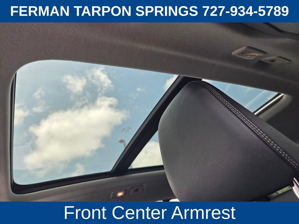 Certified 2026 Volvo XC40 B5 Plus AWD/4WD image 24