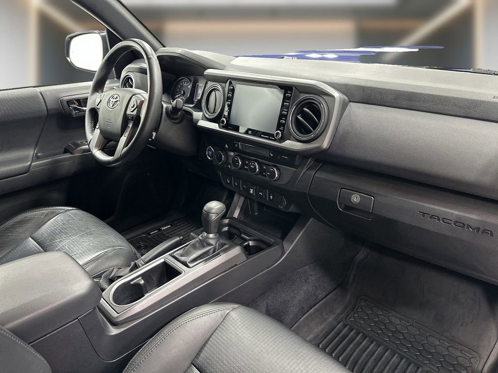 Used 2023 Toyota Tacoma TRD Sport w/ TRD Premium Sport Package image 6