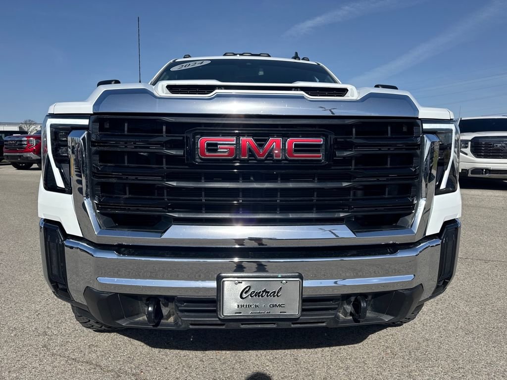 Used 2024 GMC Sierra 2500 Pro image 9