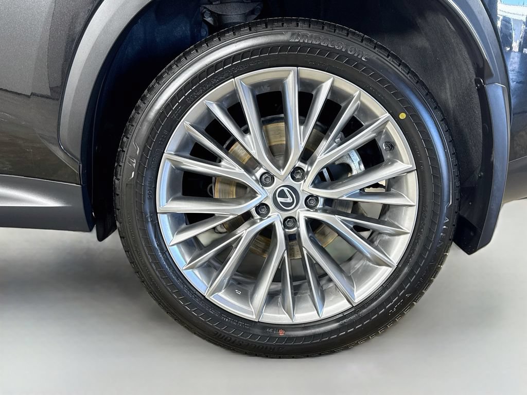 Used 2024 Lexus NX 350h AWD w/ Vision Package image 39