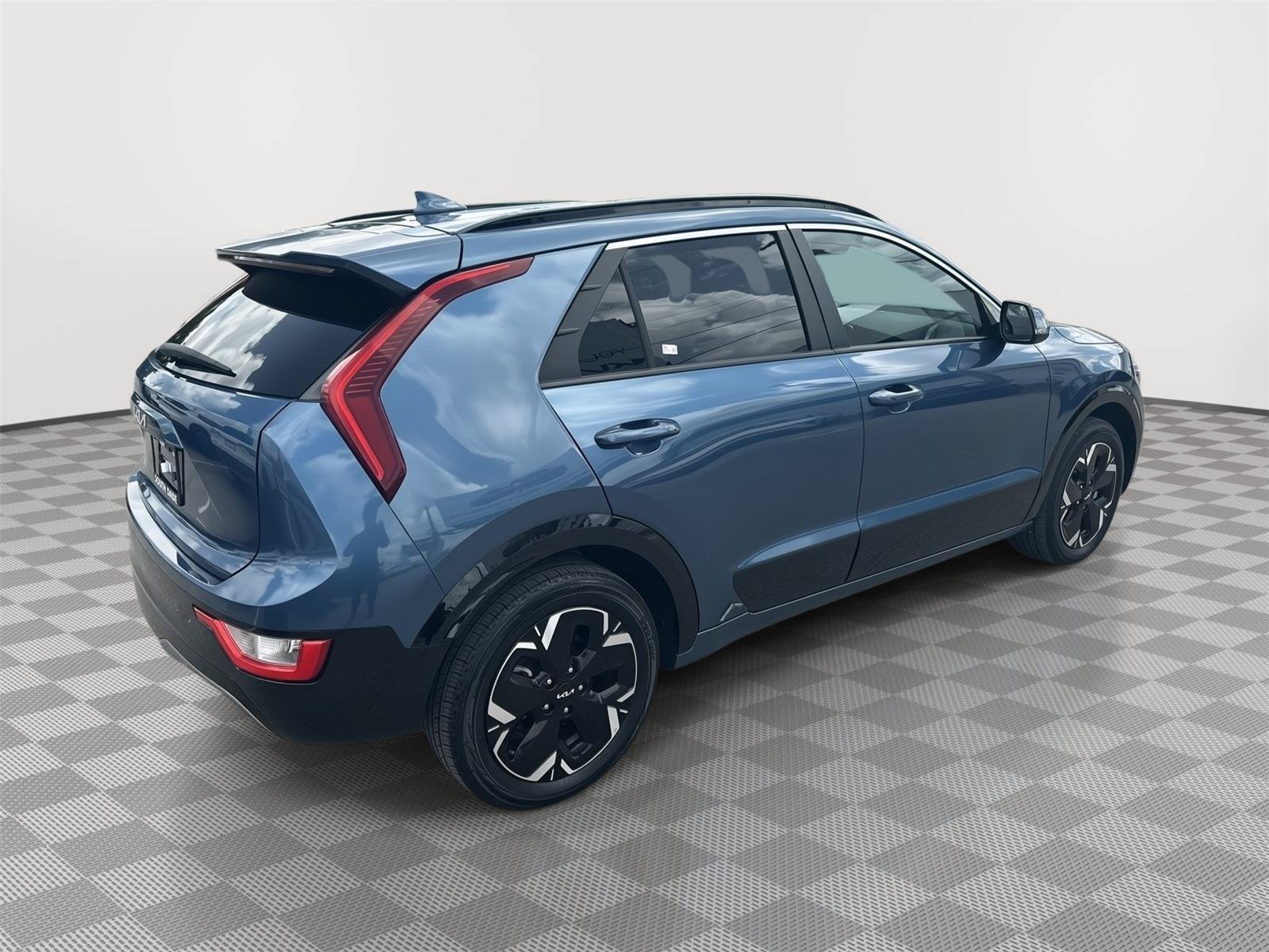 Used 2024 Kia Niro Wind FWD image 5