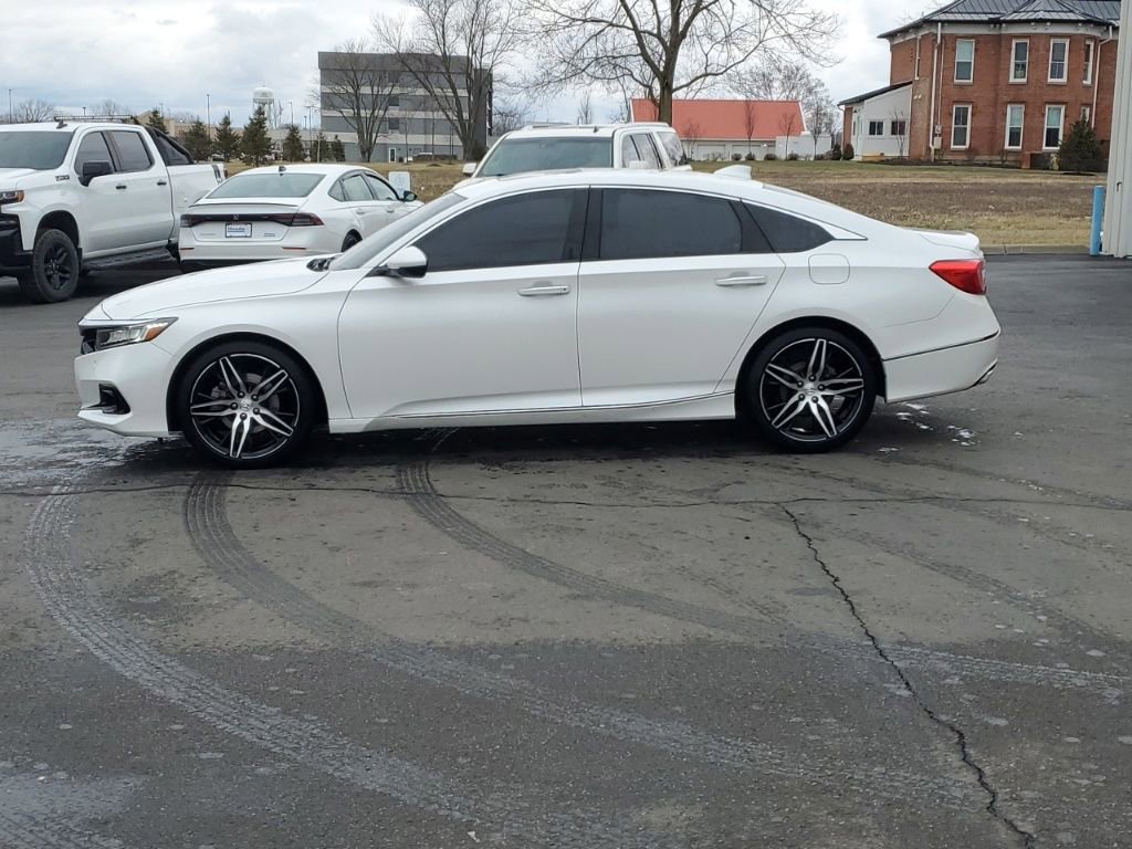 Used 2021 Honda Accord Touring image 4