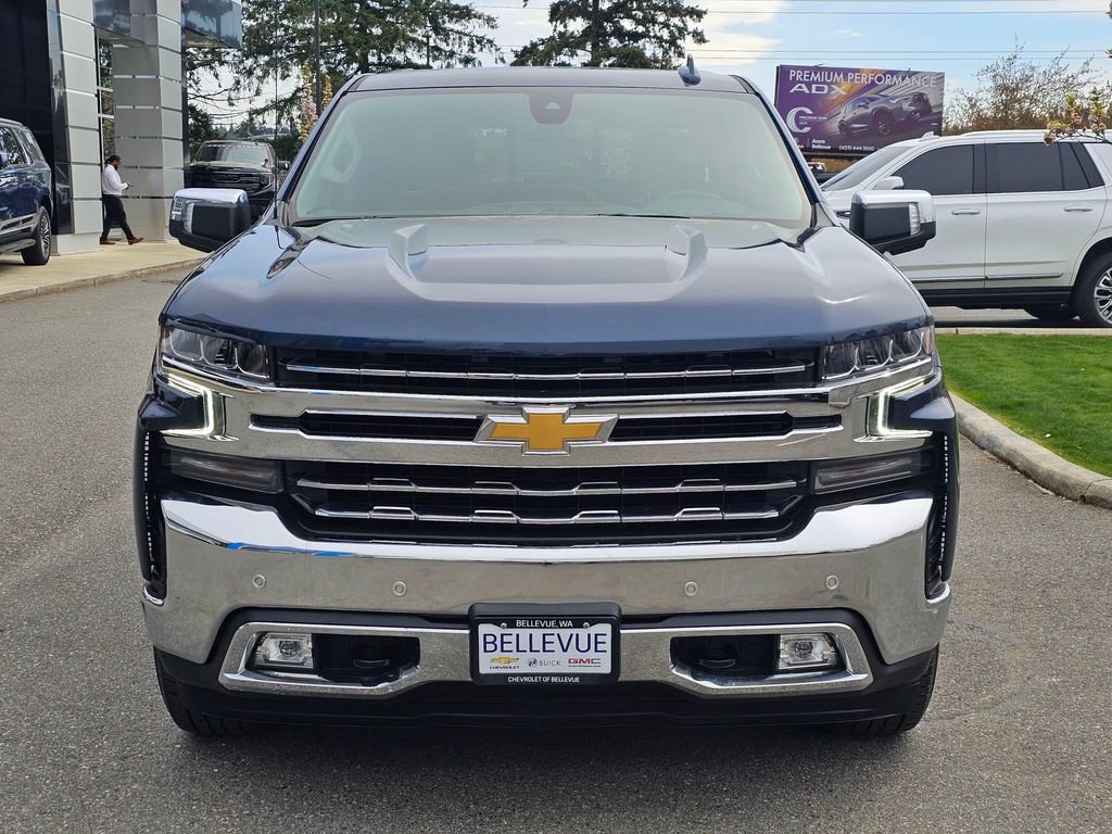 Used 2022 Chevrolet Silverado 1500 LTZ w/ LTZ Premium Package AWD/4WD image 8