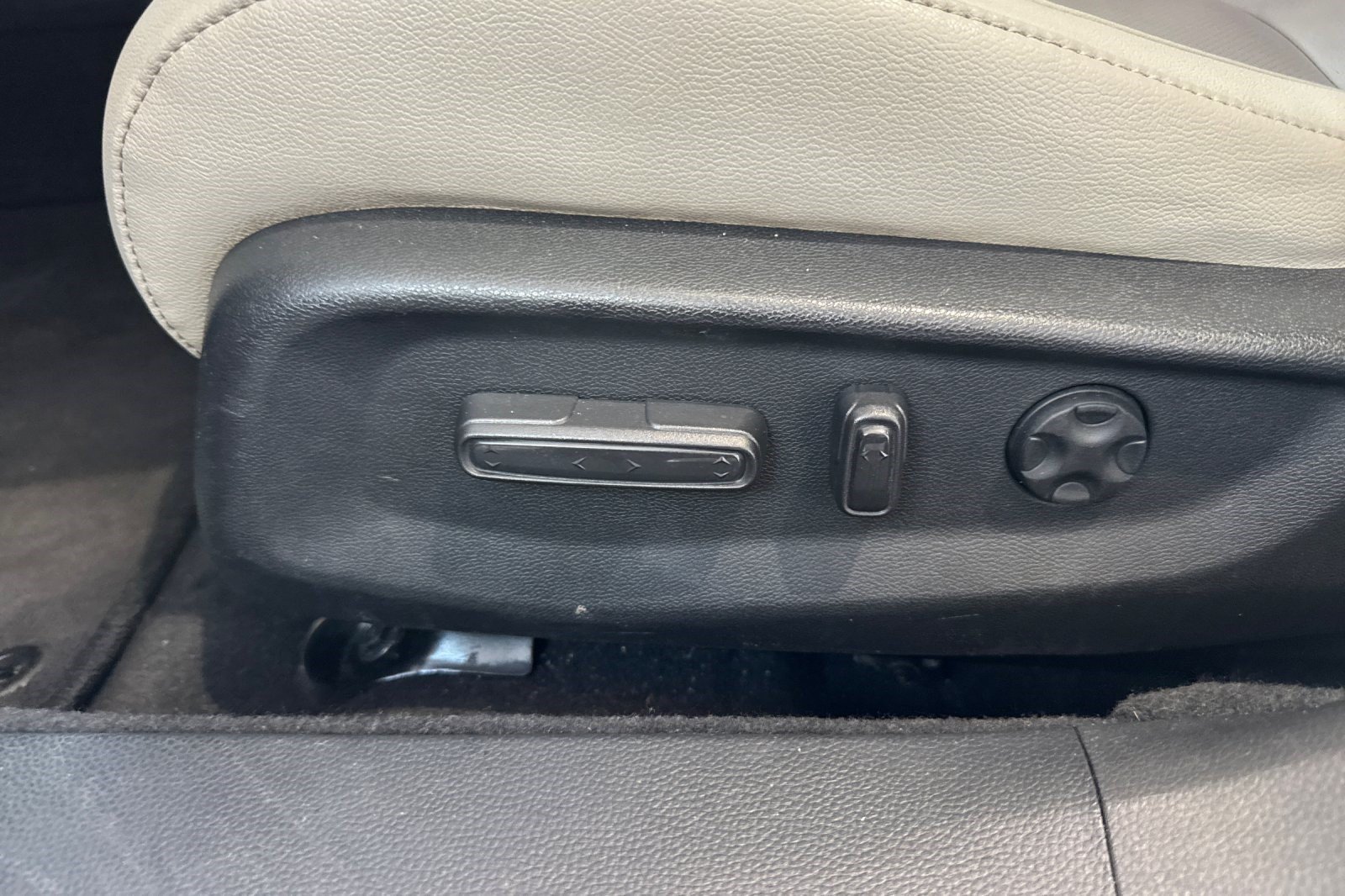 Used 2018 Honda Accord EX-L image 14