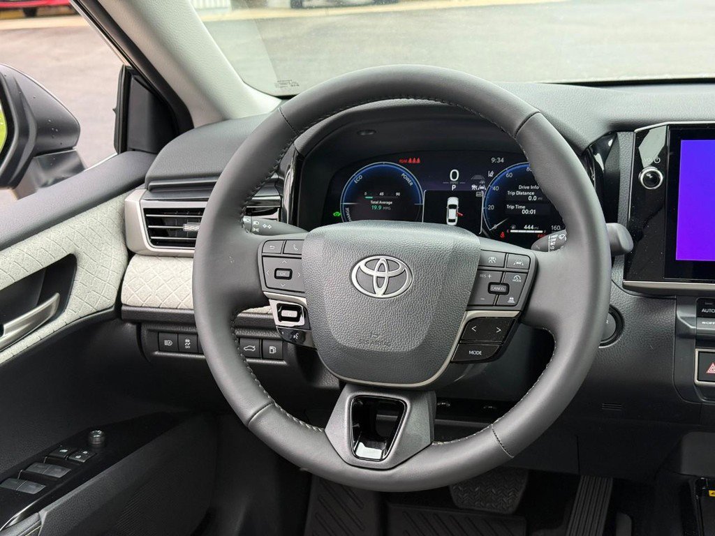 New 2026 Toyota Camry XLE FWD image 8