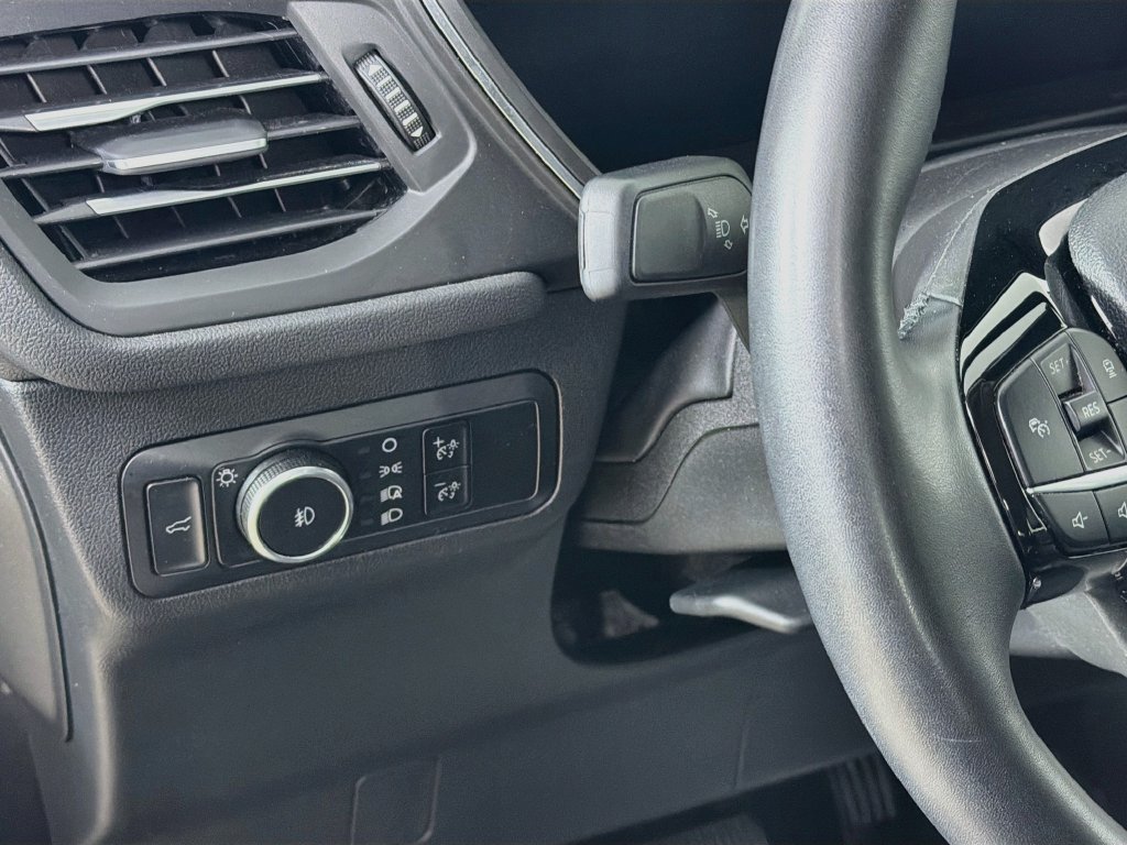 Used 2024 Ford Escape Platinum AWD/4WD image 10