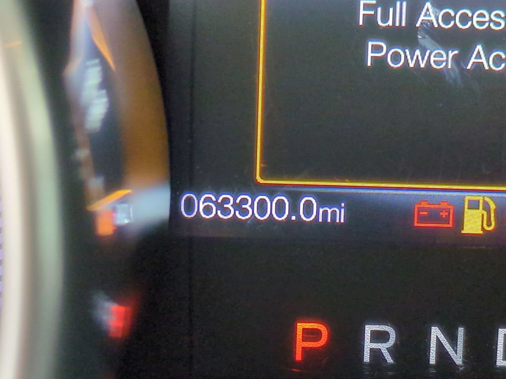 Used 2022 Ford Mustang Premium RWD image 16