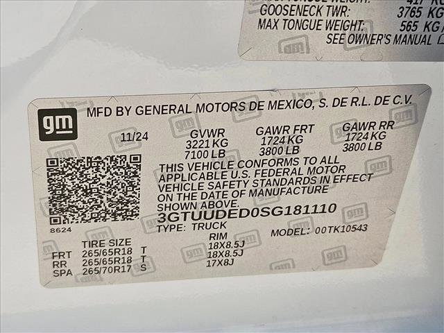 Used 2025 GMC Sierra 1500 SLT AWD/4WD image 23