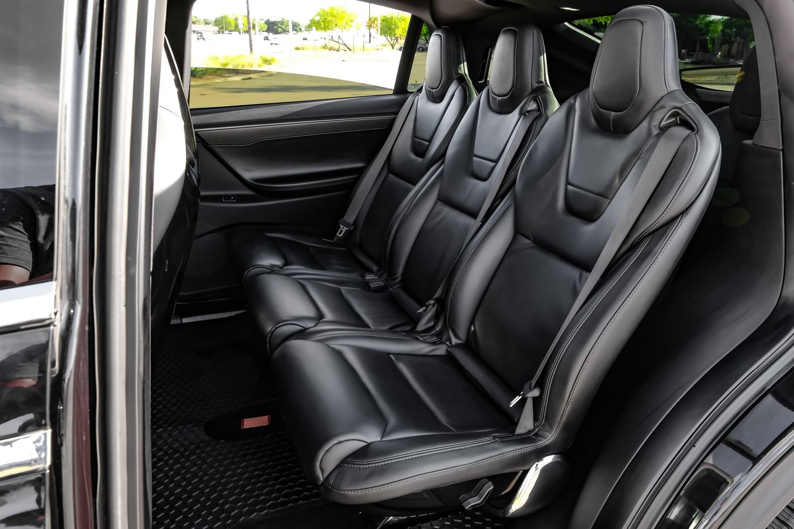 Used 2016 Tesla Model X 75D AWD/4WD image 37