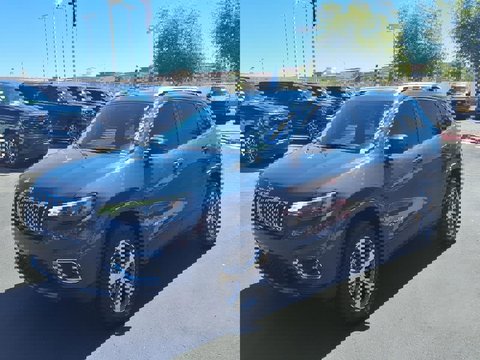 Used 2021 Jeep Cherokee Limited w/ Trailer Tow Group image 8