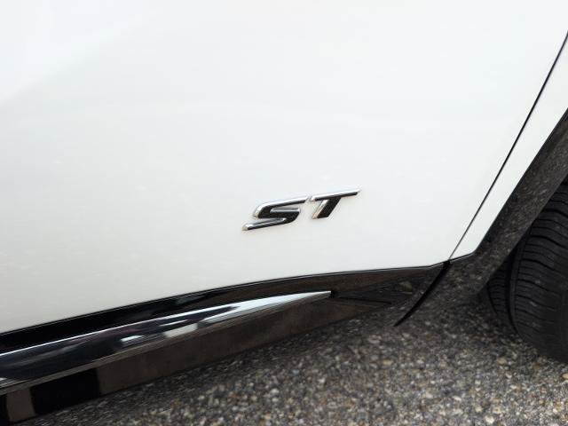 New 2025 Buick Envision Sport Touring AWD/4WD image 9