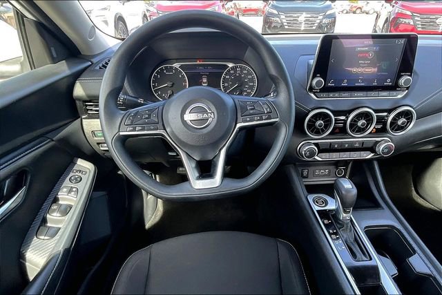 Certified 2025 Nissan Sentra SV image 8