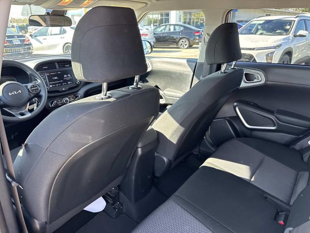 Used 2024 Kia Soul LX w/ Option Group 015 image 34