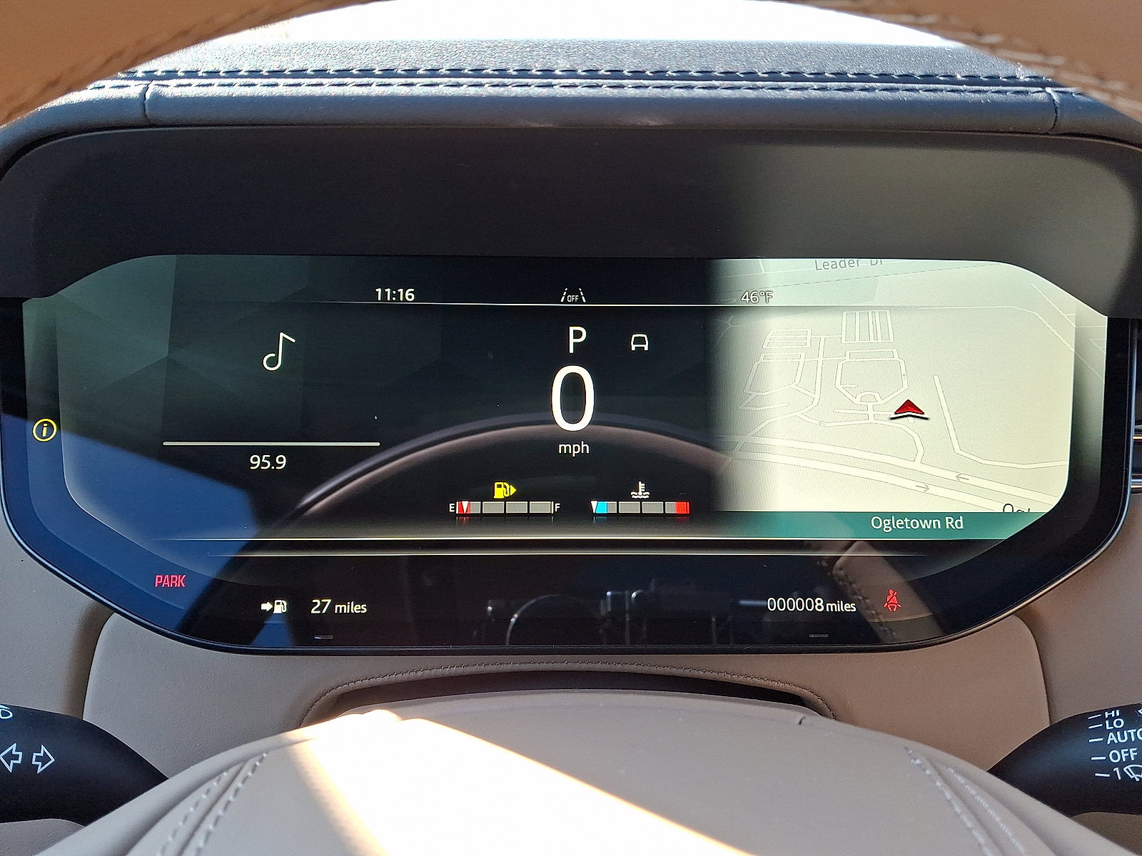 New 2026 Land Rover Range Rover SE image 6